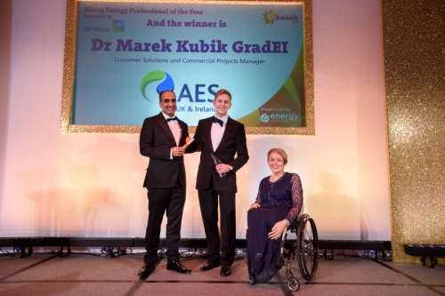 Marek_Kubik_wins_EI_Award.jpg